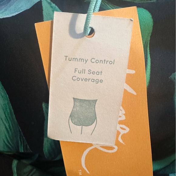 Kona Sol Black Tropical Palm One-Piece Swimsuit - Picture 10 of 11